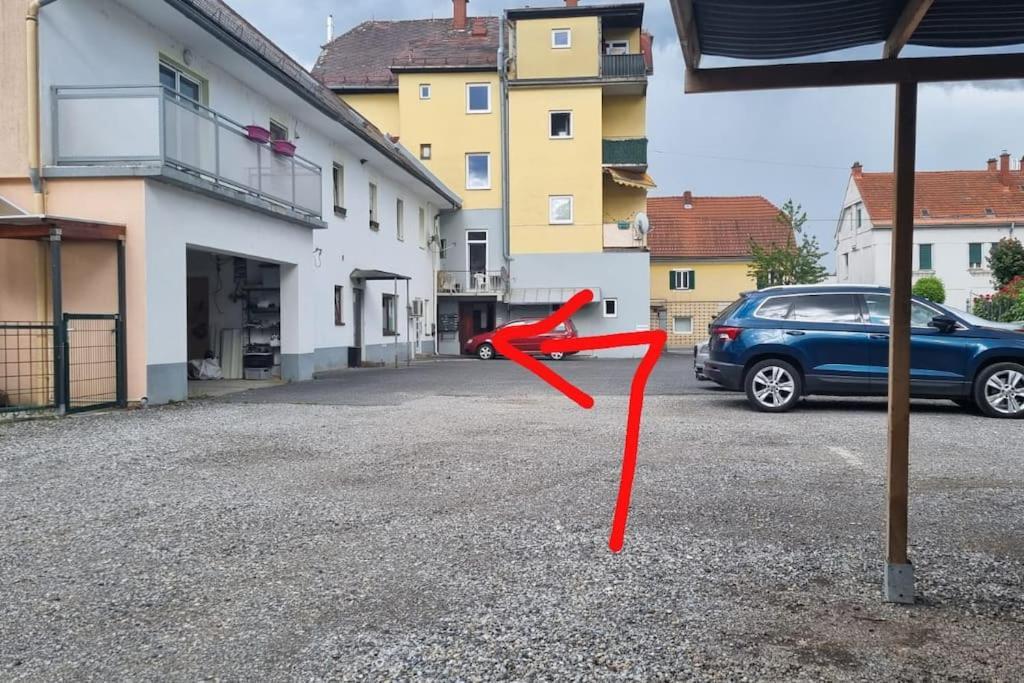 Apartment Mit 2 Betten Inklusive Gratis Parkplatz Грац Екстериор снимка