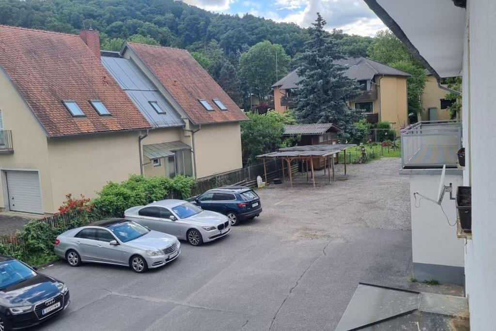 Apartment Mit 2 Betten Inklusive Gratis Parkplatz Грац Екстериор снимка