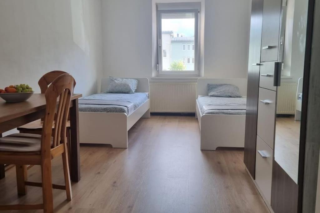 Apartment Mit 2 Betten Inklusive Gratis Parkplatz Грац Екстериор снимка
